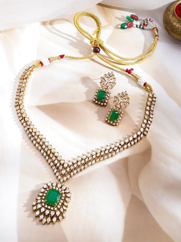 Evergreen Magic Necklace Set Jewellery Set