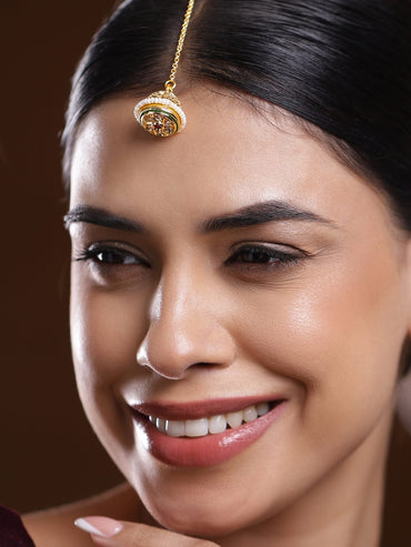 Festival in Two Hues Maangtikka Head Jewellery