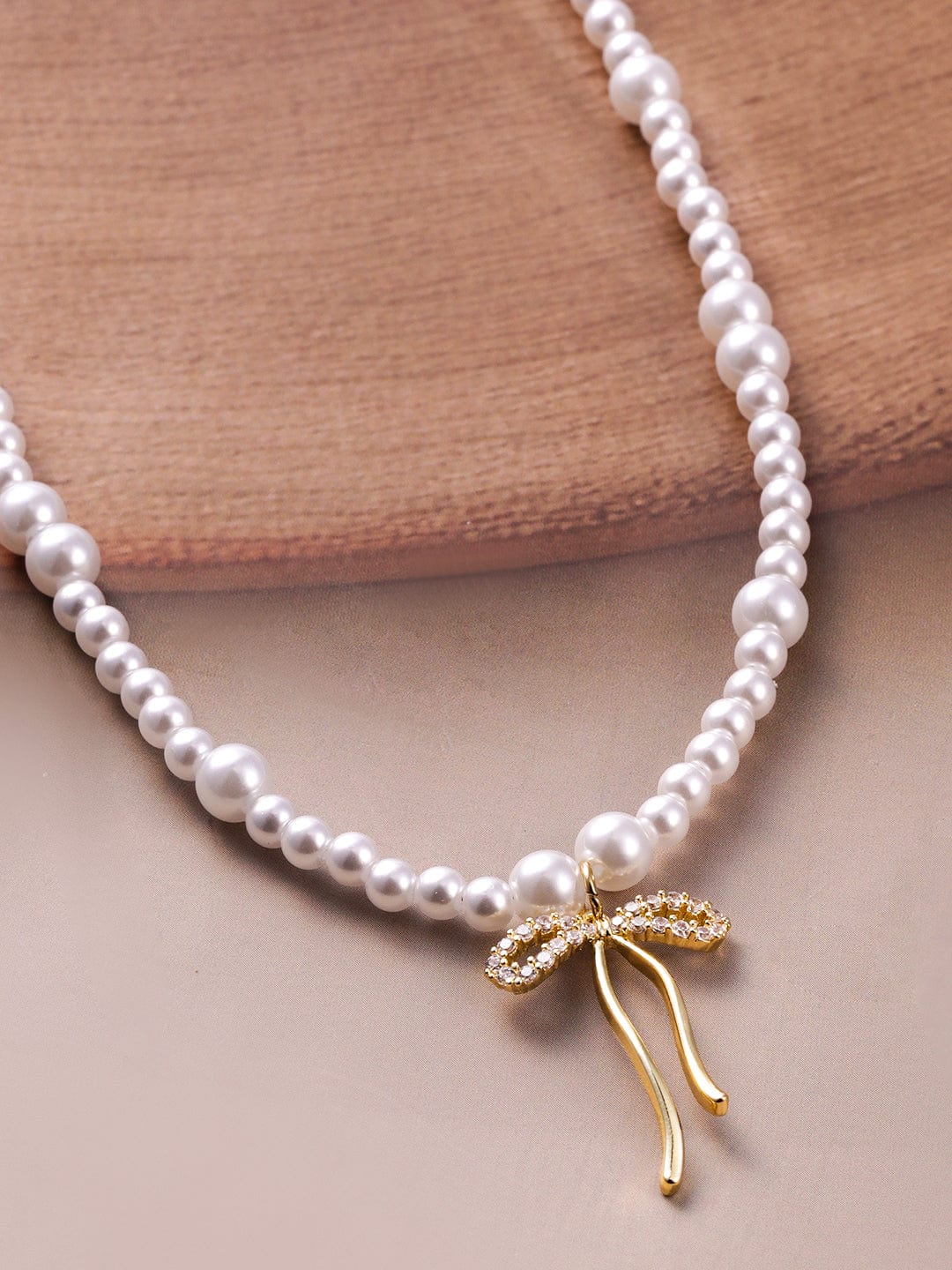 Gold-Plated Pearl Necklace with Bow Pendant Necklace