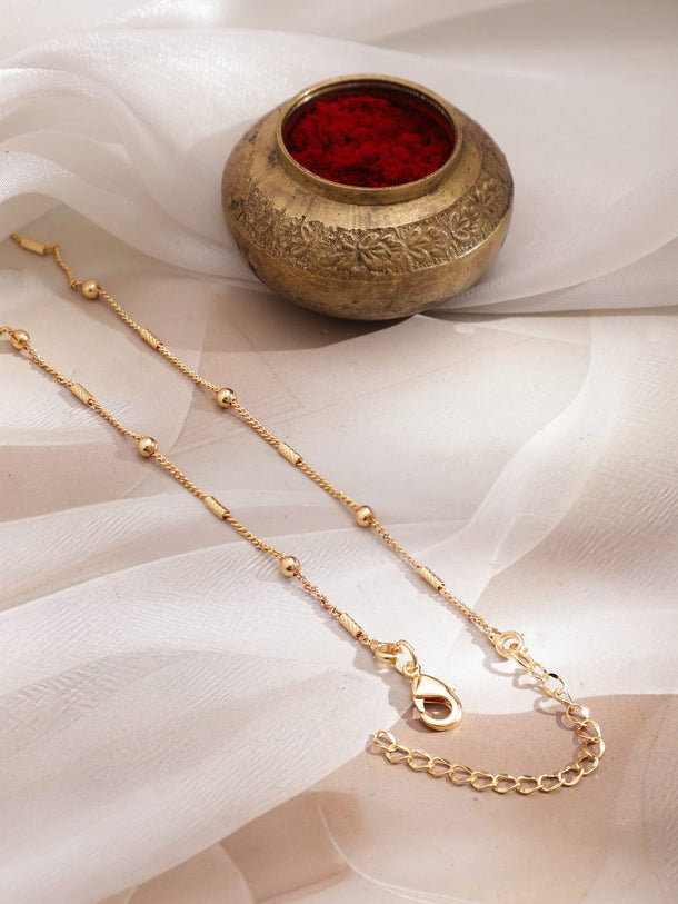 Graceful Kundan Studded Pendant Chain Necklace & Chains