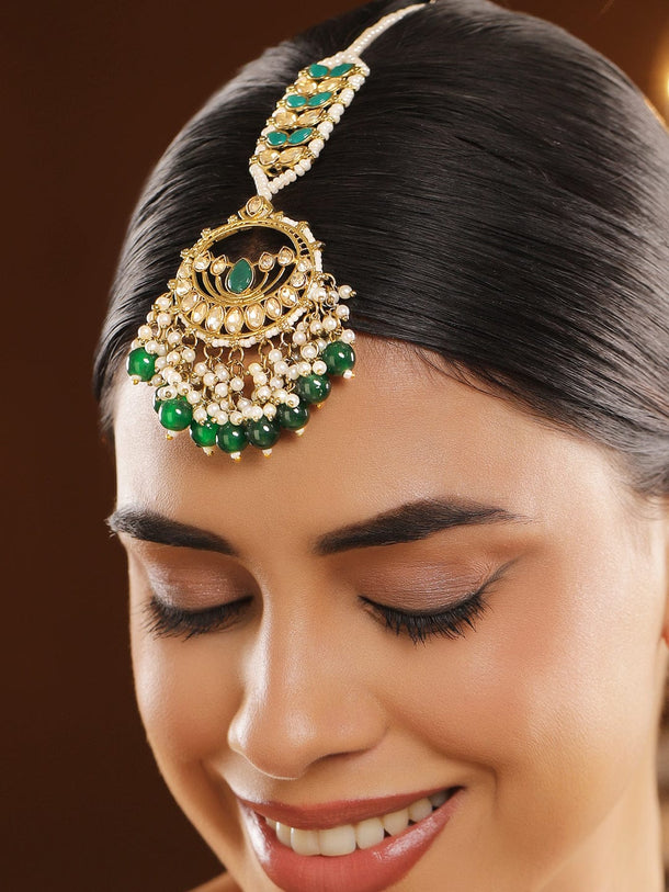 Green Gems in Motion Kundan Maangtikka Head Jewellery
