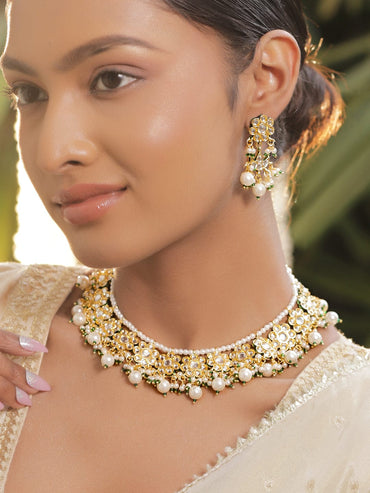 Kundan Grace in Emerald Bloom Necklace Set Jewellery Set