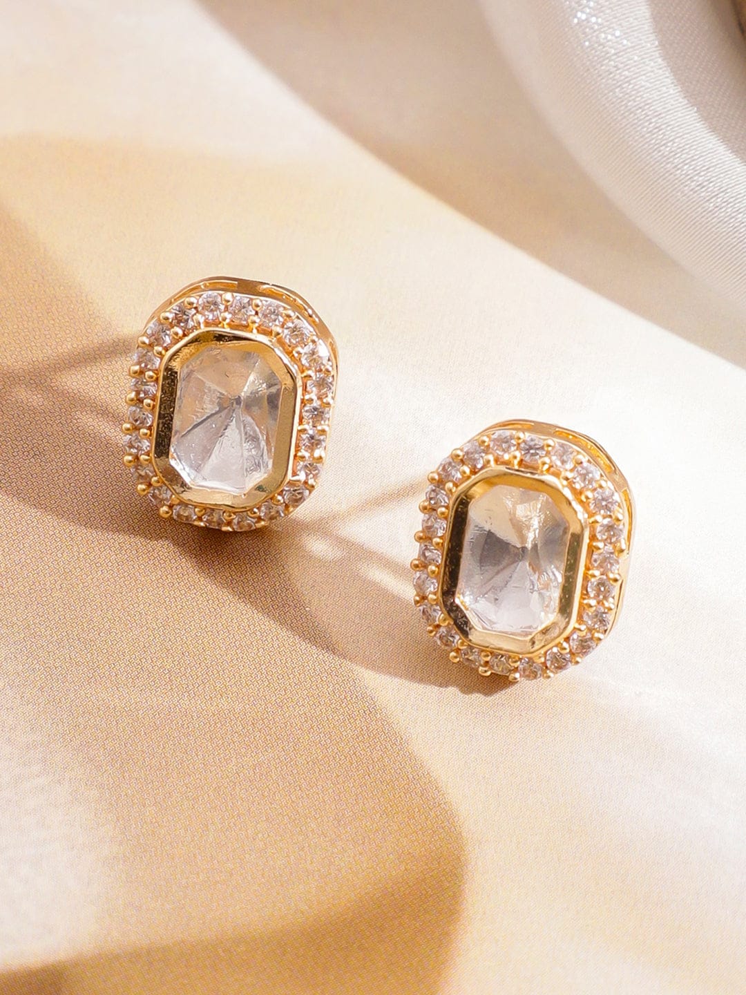 Kundan Grace in Green Necklace Set Jewellery Set