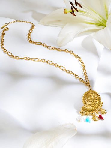 Oceanic Spiral Shell Multicolour Pendant Necklace Necklace & Chains