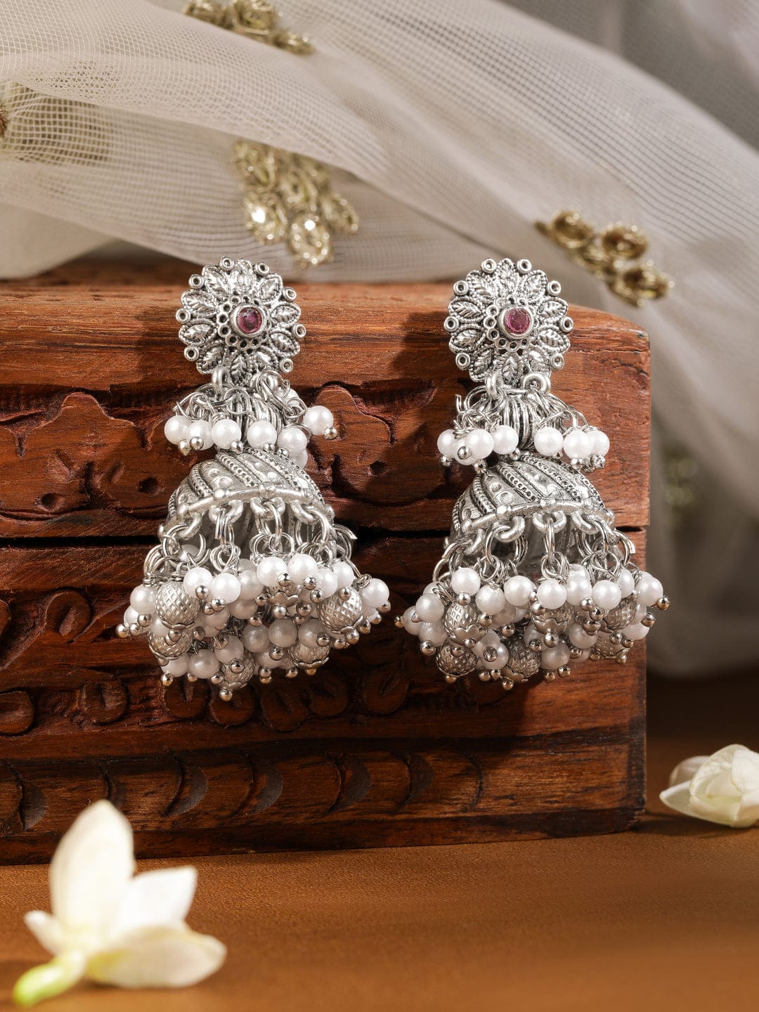 Delicate outlets silver jumka earrings from India