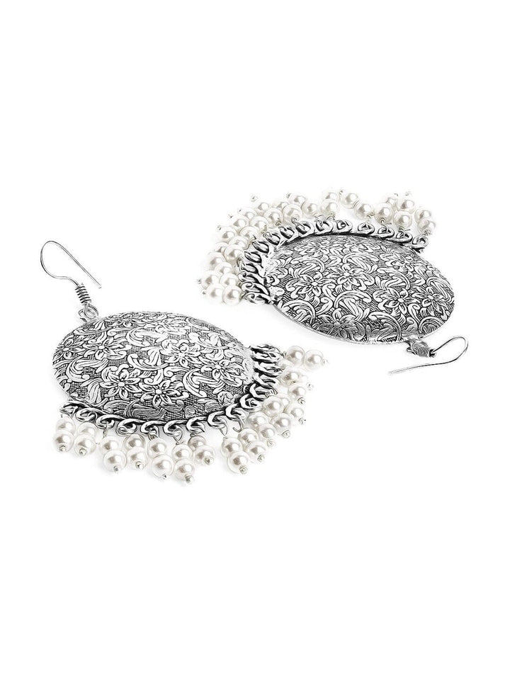Oxidized Silver-Plated Maang Tikka and Earrings Set with White Beads Detailing Jewellery Set