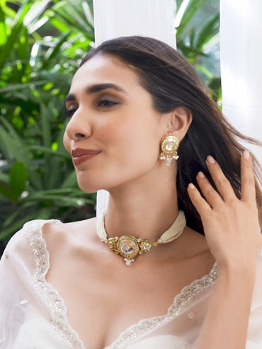 Art of Ivory Glow Kundan Choker Set