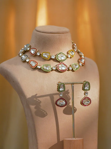 Vivid Hues Kundan Necklace Set
