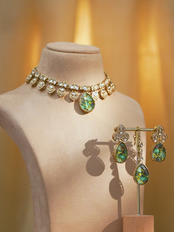 Gift from the Forest Necklace Set