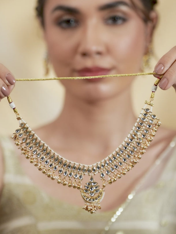 Golden Bloom Kundan Necklace Set