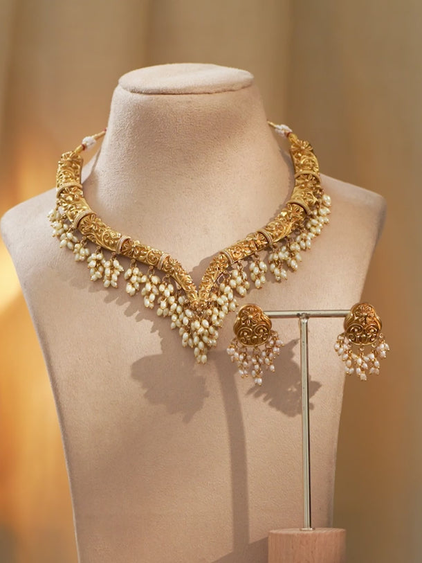 Gold & Pearls of Celebration Necklace Set