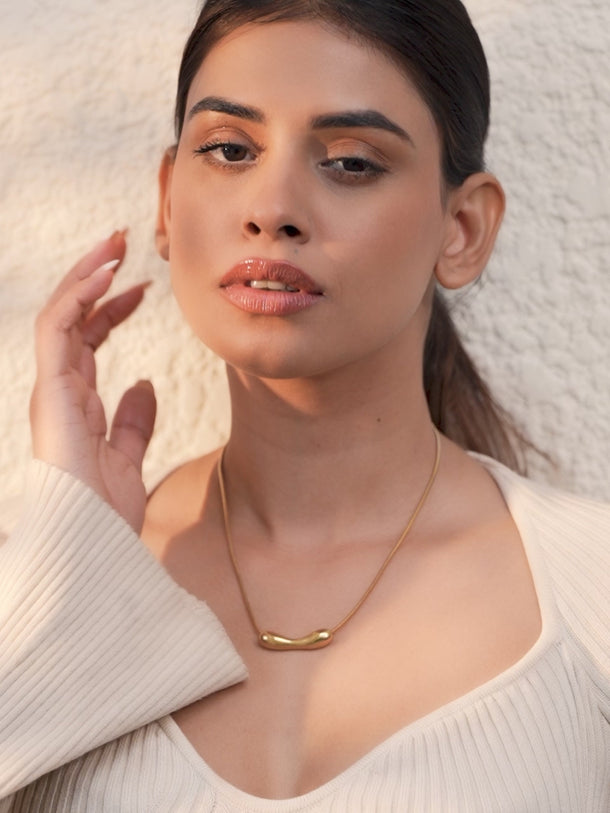 Abstract Organic Bar Gold Toned Necklace