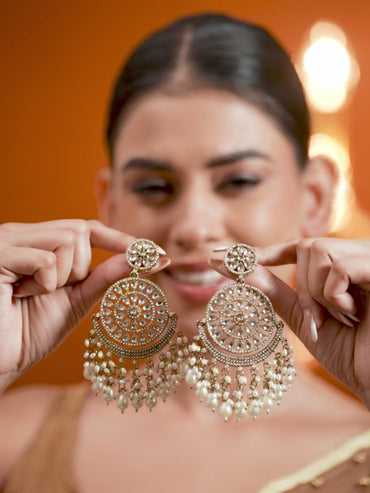 Stylish Ivory Tone Kundan Pearl Chandbali