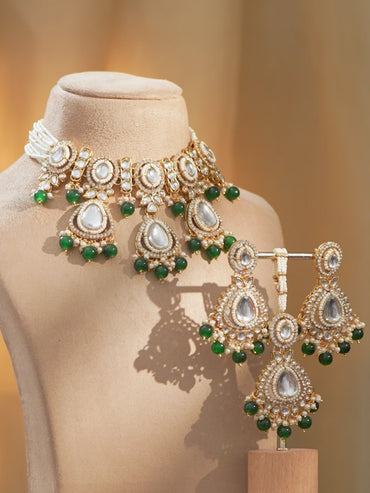 Pearls of Serenity in Emerald Bloom Necklace Set