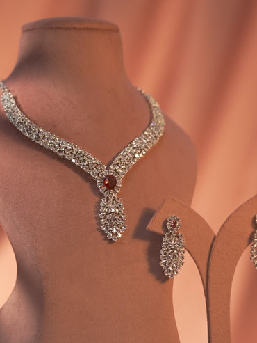 Leaf Design Crystal Necklace Set