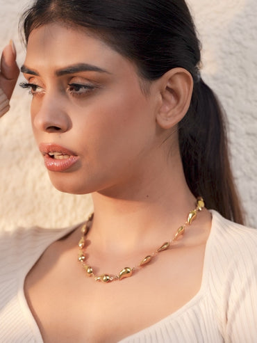 Teardrop Beaded Gold Toned Necklace