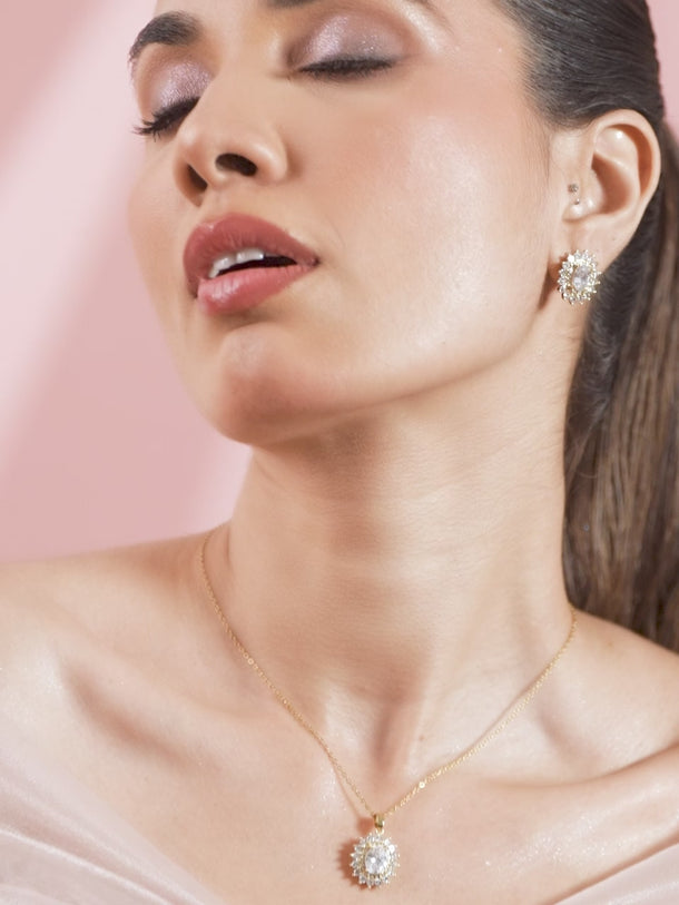 Crystal Studded Necklace Set