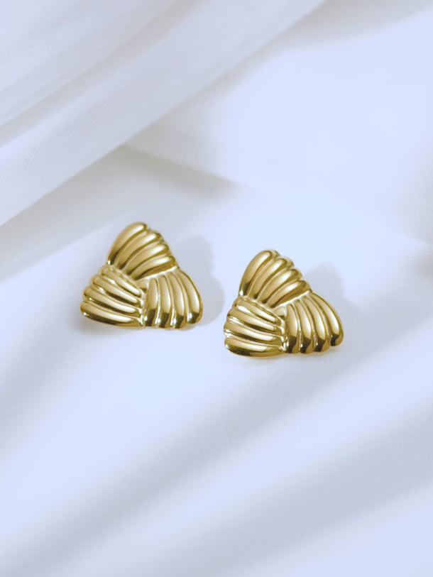 Demifine 18K Gold Plated Stainless steel Golden Crush Stud Earrings