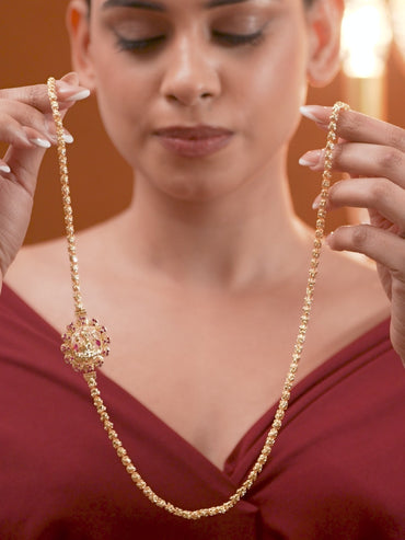 Exquisite Pink Accented Pendant Necklace
