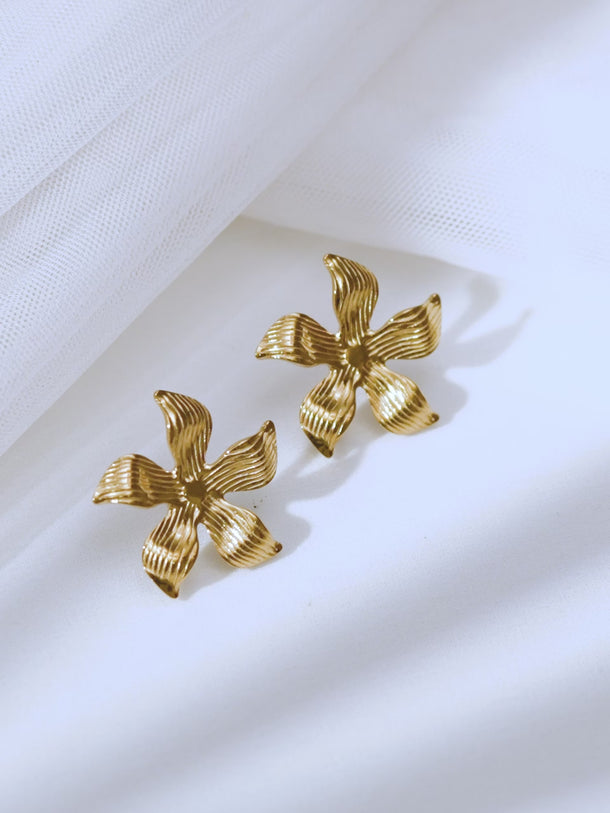 Demifine 18K Gold Plated Stainless steel Golden Petal Muse Earrings