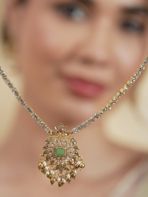 White Clustered Gold Beads Necklace Set
