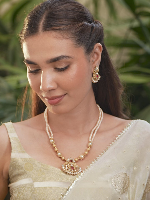 Golden Glow with Red Stone Necklace Set