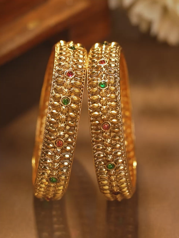 Stories in Green & Red Traditional Bangles
