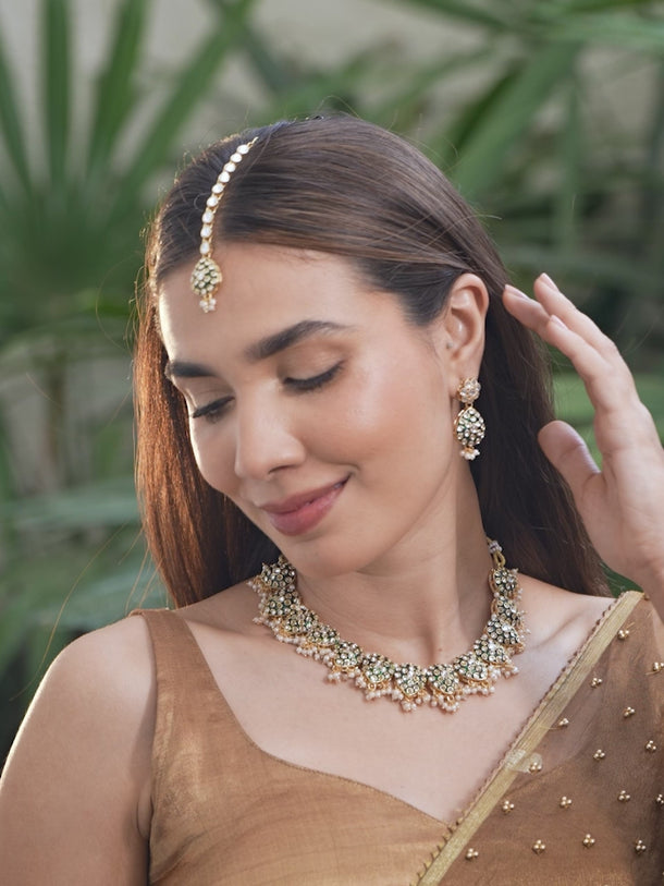 Green Muse of Kundan Necklace Set