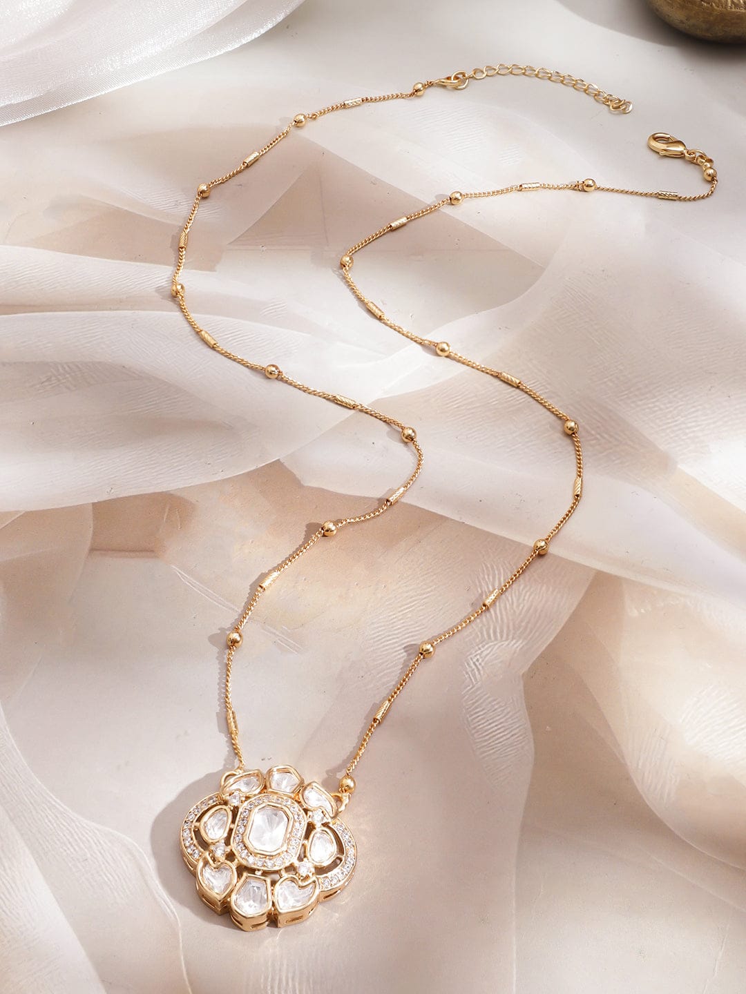 Radiant Kundan Studded Elegant Necklace Chain Necklace & Chains