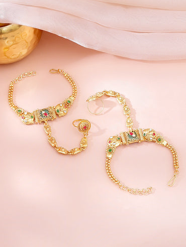 Gold Plated Emeral Centered Kundan Hathphool