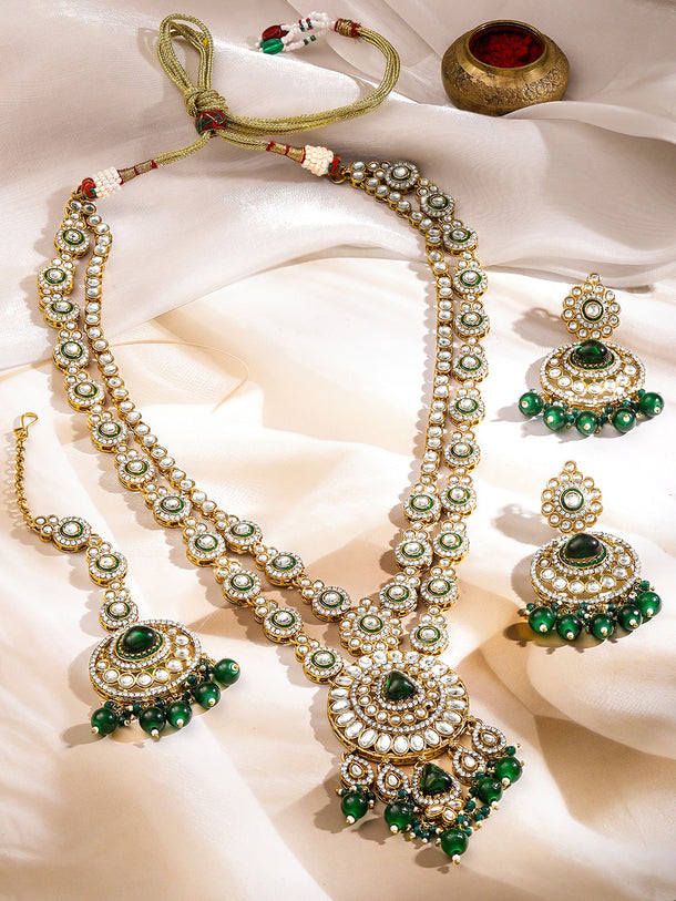 Timeless Bridal Emerald Kundan Jewellery Set
