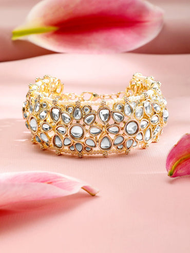 Regal Aura Kundan Bracelet Wristwear