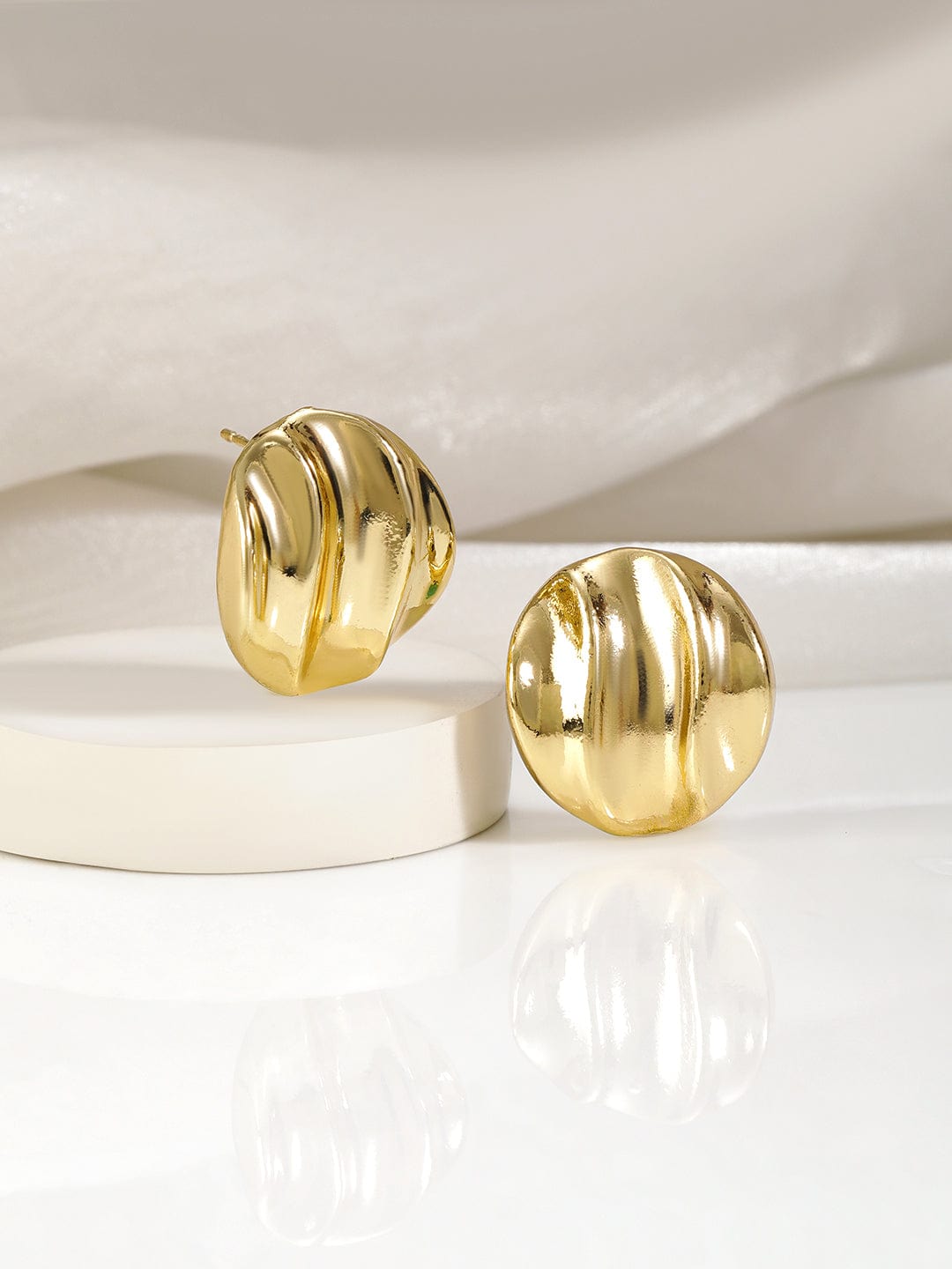 Rubans 18K Gold Plated Circular Stud Earrings with Elegant Wave Design Earrings