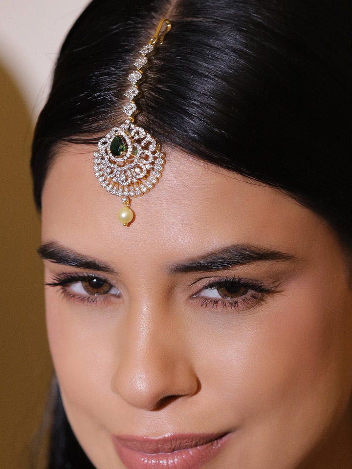 Rubans 18K Gold-Plated Emerald Green & Cubic Zirconia Studded Maang Tikka with Pearl Drop Head Jewellery