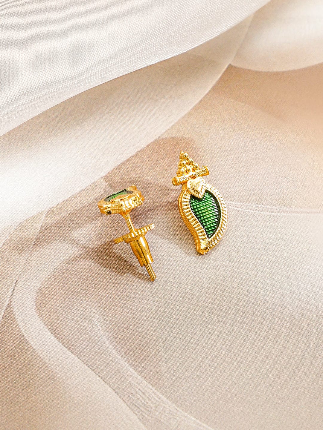 Rubans 18K Gold-Plated Green Enamel Leaf Pendant Necklace Set with Pink & White Stone Floral Accents for Women Jewellery Set