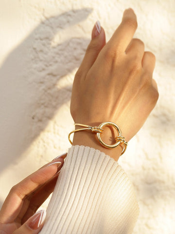 Rubans 18K Gold-Plated Open Circle Link Design Adjustable Cuff Bracelet Bracelet