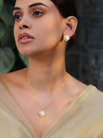 Rubans 18K Gold-Plated Pearl and Crystal Zirconia Studded Pendant Necklace and Stud Earrings Necklace & Chains