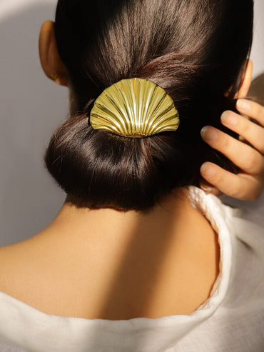 Rubans 18K Gold Plated Shell Design Hair Clip â€“ Luxe Statement Hair Accessory for Women Hair Accessory