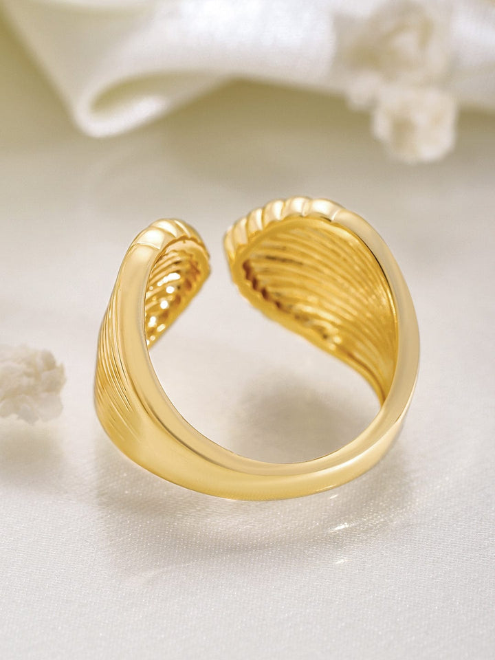 Rubans 18K Gold Plated Shell Design Openable Finger Ring Rings