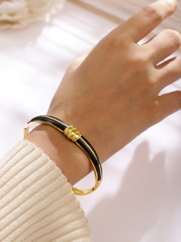 Rubans 18K Gold-Plated Stainless Steel Tarnish-Free Waterproof Black Enamel Openable Bracelet Wristwear