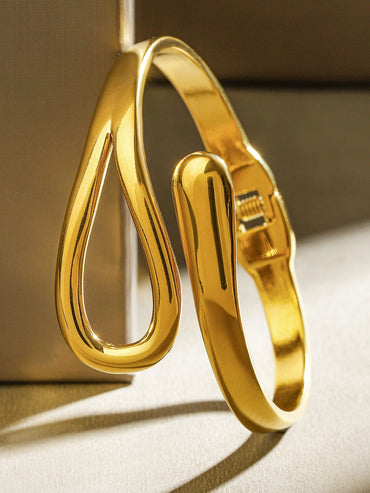 Rubans 18K Gold Plated Stainless Steel Tarnish-Free Waterproof Bold Statement Bracelet Wristwear