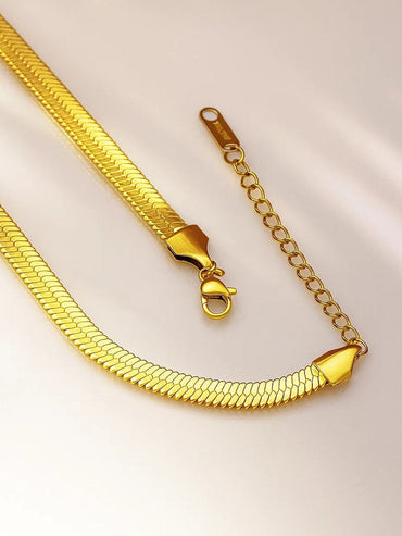 Rubans 18K Gold-Plated Stainless Steel Tarnish-Free Waterproof Emerald Green Stone Necklace Necklace & Chains