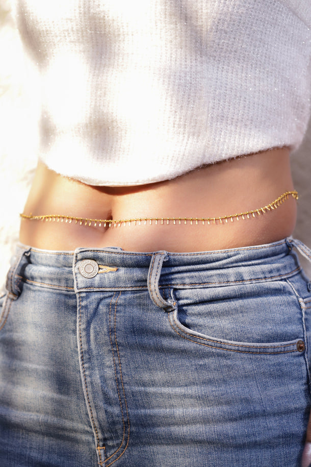 Rubans 18K Gold-Plated Stainless Steel Tarnish-Free Waterproof Waist Chain with Delicate Dangling Bar Detailing