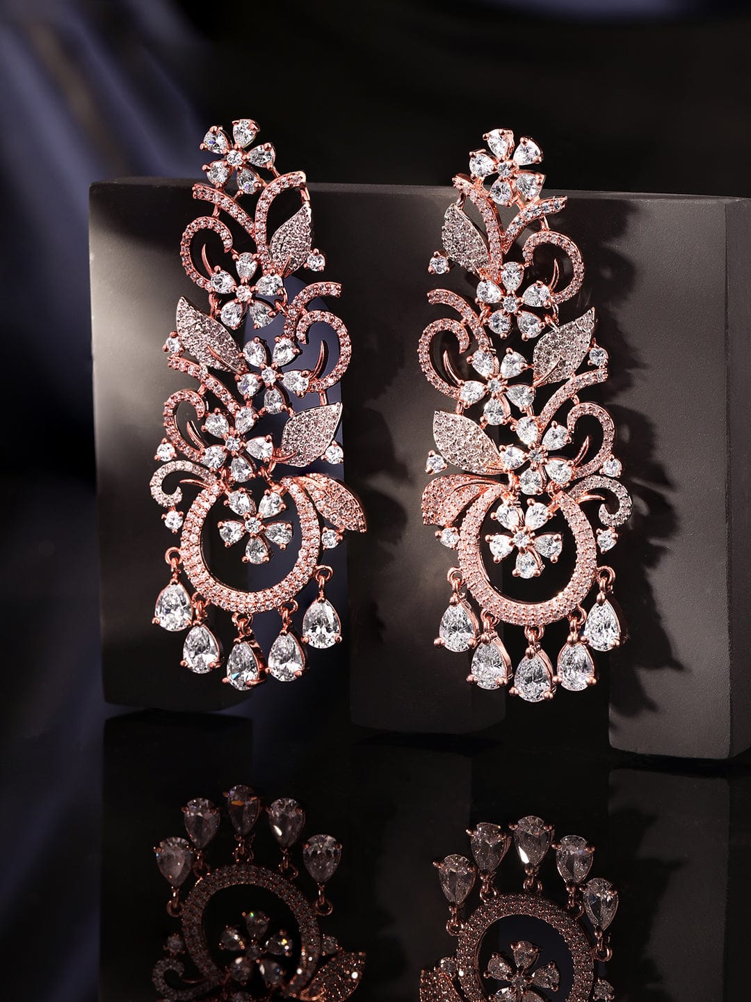 Buy Glamorous Diamond Earrings Online | ORRA