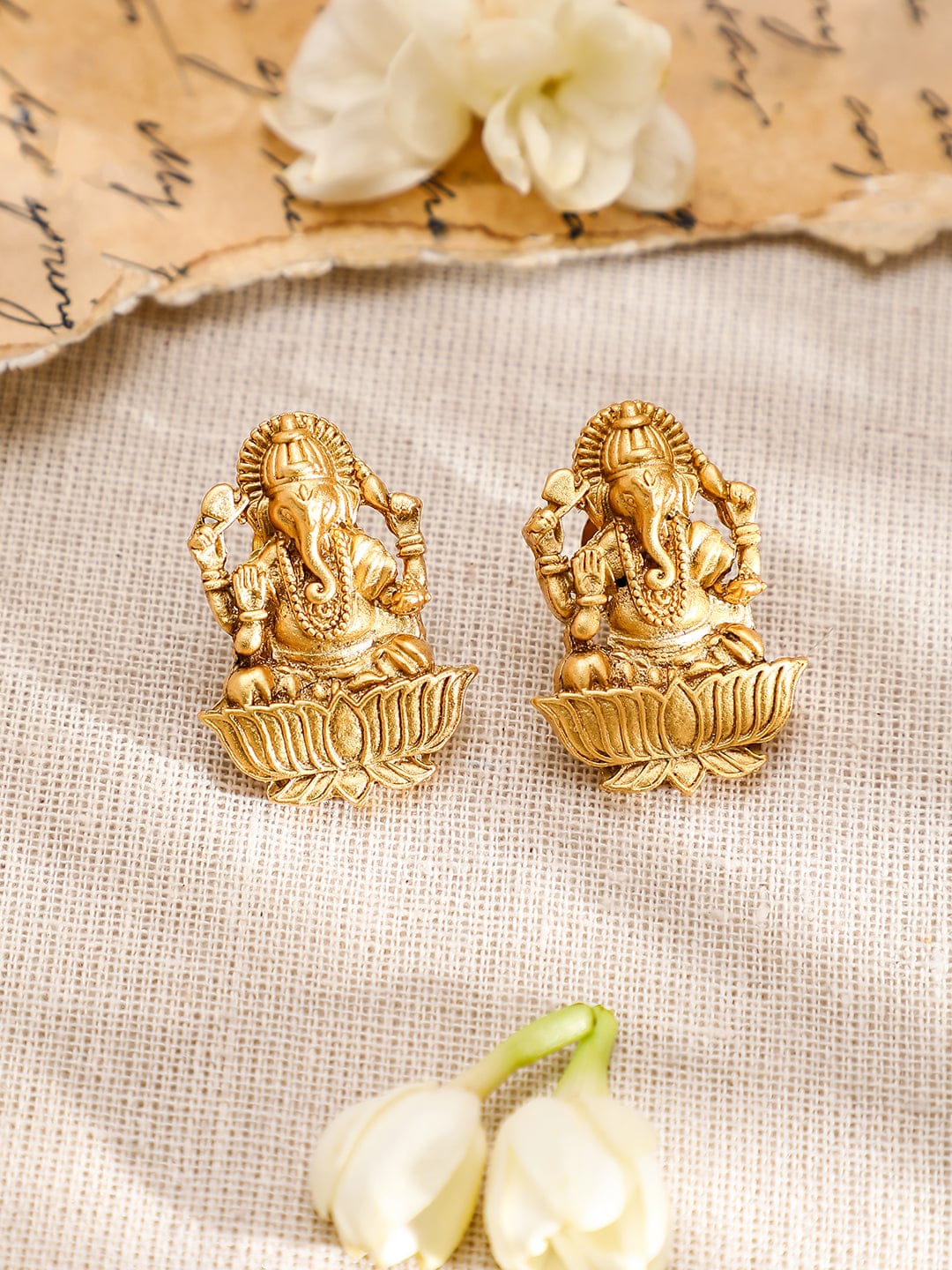 Rubans 22K Gold-Plated Divine Ganesh Motif Necklace Set with Textured Traditional Chain Jewellery Set