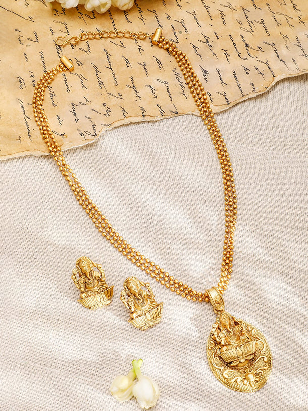 Rubans 22K Gold-Plated Divine Ganesh Motif Necklace Set with Textured Traditional Chain Jewellery Set
