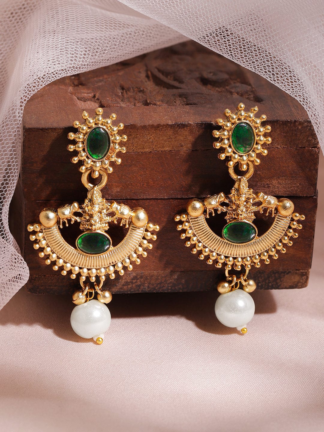 Rubans 22K Gold-Plated Emerald Green & Pearl Beaded Statement Necklace Set with Earrings Necklace Set