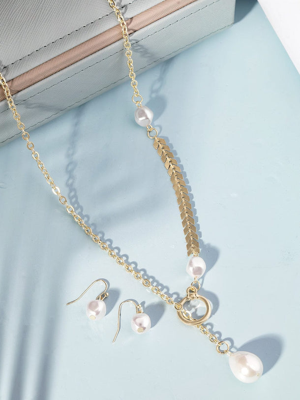 Rubans 22K Gold-Plated Necklace & Earrings Set with Pearl Beads and Chain Detailing Necklace & Chains