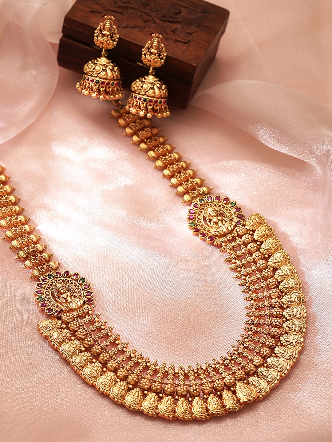 Rubans 22k Gold Plated Temple Jewellery Set Necklace Set