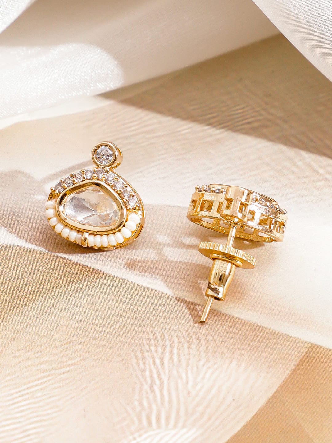 Rubans 22K Gold-Plated White Kundan & Cubic Zirconia Round Floral Pendant Set with Earring Jewellery Set